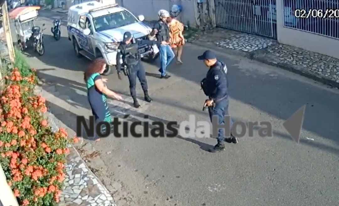 Mulher é presa acusada de assassinar o irmão com várias facadas no bairro Tucumã; criança teria presenciado o crime