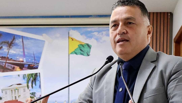 Vereador Eber Machado propõe programa para combater síndromes respiratórias graves em crianças que residem na Capital
