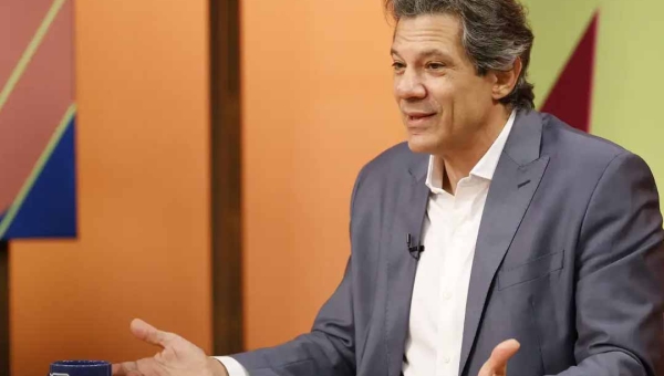 Governo Lula prepara Medida Provisória para recalibrar IOF e aumentar arrecadação