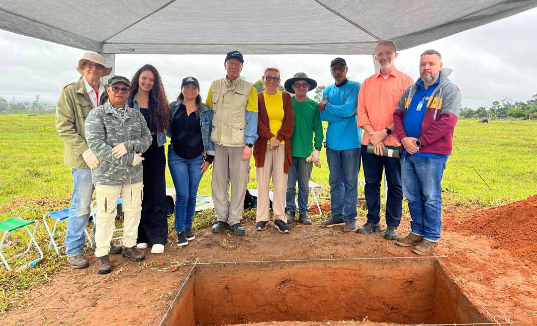 Pesquisadores realizam escavações no km 06 da BR-317 de Assis Brasil e investigam possível grande comunidade ancestral amazônica