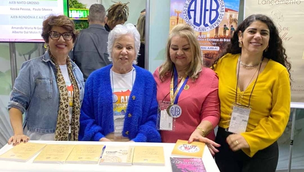 Acreanas participam do V Encontro Nacional da AJEB e lançam livros na Bienal do Livro Rio 2025