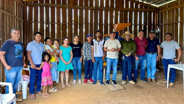 Prefeito Jerry Correia fortalece parceria com produtores do Ramal Sol a Sol