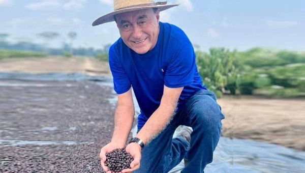 Em resposta a ataques de Jorge Viana, Bocalom cita vitória nas urnas e ironiza florestania: “Quem me criticava, hoje está plantando café”