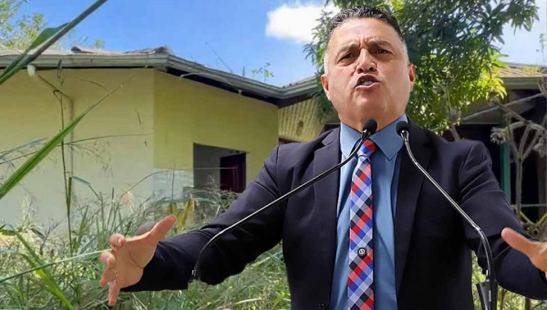 Vereador Eber Machado denuncia fechamento de escola na zona rural de Rio Branco: “Só vou me calar se ‘arrancarem’ o meu mandato”