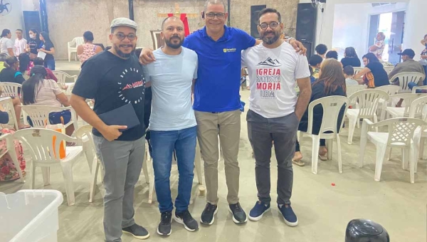 União entre poder público e igreja leva cidadania, saúde e acolhimento ao bairro João Eduardo