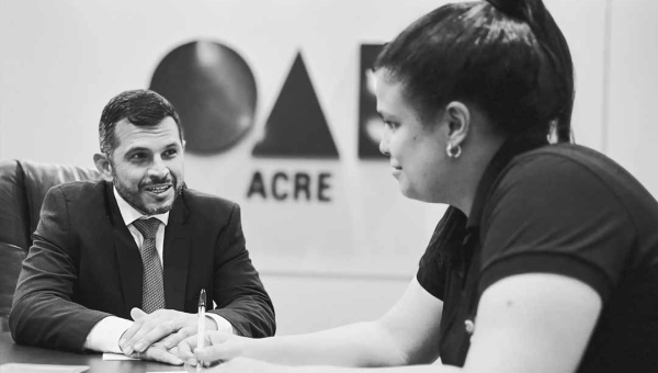 “Hoje talvez seja o dia mais triste da minha vida!”, lamenta Rodrigo Aiache, presidente da OAB-AC, ao perder amiga e companheira de jornada Juliana Chaar