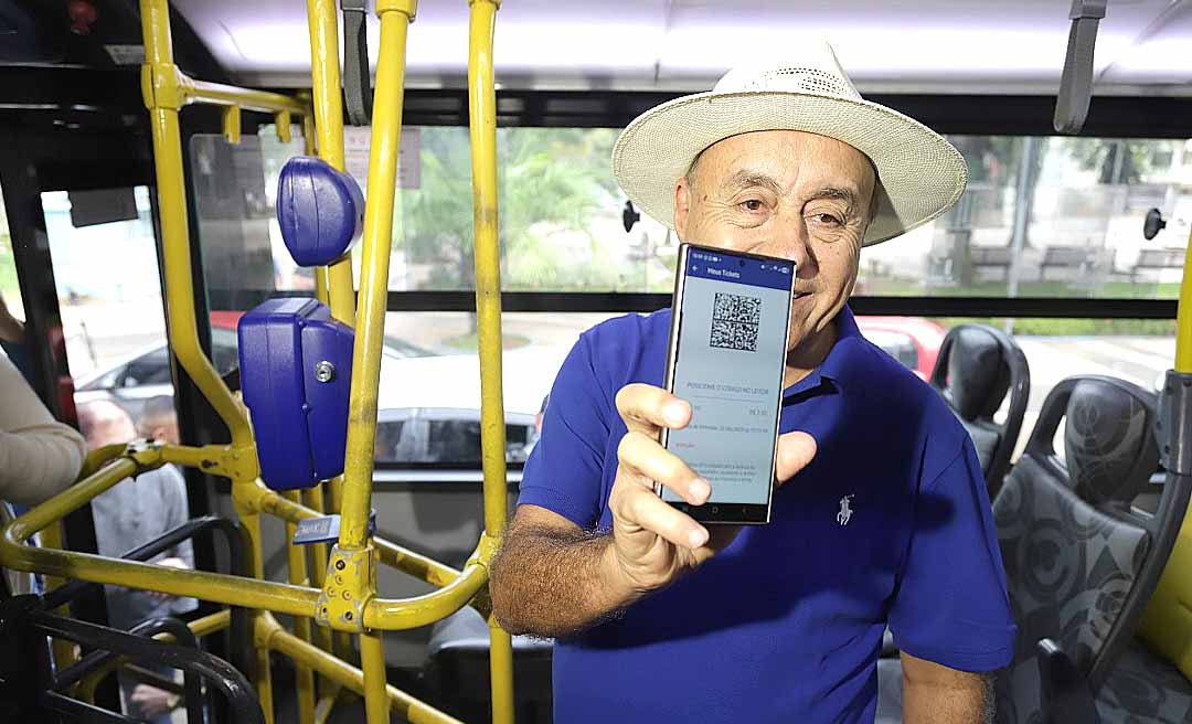 Bocalom sanciona lei de autoria do vereador Samir Bestene que autoriza pagamento de passagem de ônibus por Pix em Rio Branco