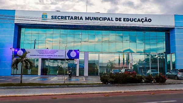 Secretaria Municipal de Educação divulga resultado do processo simplificado para contratação de professores e servidores administrativos
