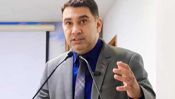 Educação financeira nas escolas: proposta do vereador Samir Bestene ganha destaque na Câmara de Rio Branco: “Futuro mais seguro e consciente"