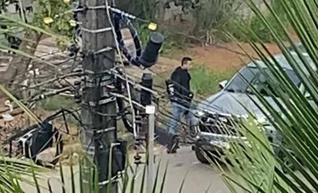 Família é feita refém e tem caminhonete roubada por criminosos armados no Jardim Primavera; um dos bandidos é filmado sem capuz