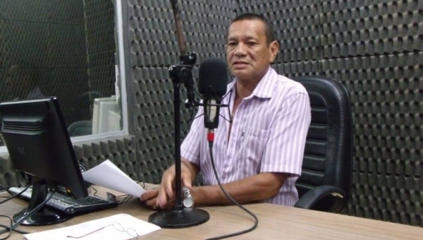 Morre o radialista Reginaldo Cordeiro, o 'Rei do Brega'