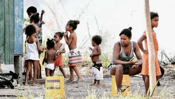 Governo muda regras do Programa Bolsa Família para reforçar cuidados com Saúde e Educação