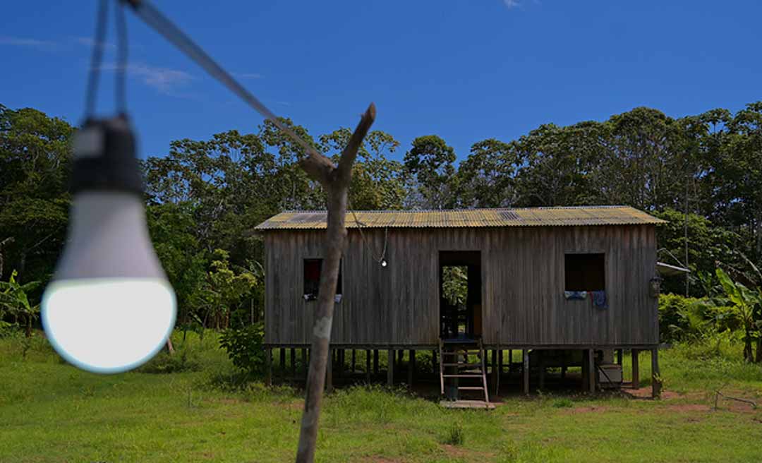 Luz Para Todos no Acre já atendeu mais de 3,7 mil famílias desde que Lula assumiu; meta é alcançar 23 mil pessoas até 2026