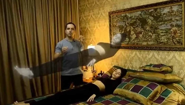 Menino do Acre vira coach de 'projeção astral' oito anos depois de viralizar com desaparecimento