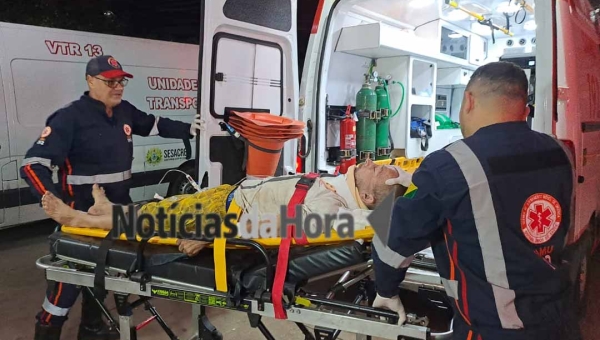 No “zigue-zague”: Idoso com suspeita de embriaguez colide bicicleta com carro na Estrada de Porto Acre