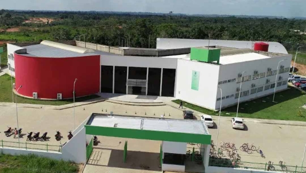 Ifac alinha oferta de cursos EaD com secretarias dos 22 municípios acreanos