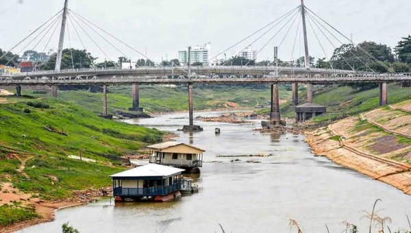 Acre entra em estado de alerta com previsão de seca severa e intensificação dos extremos climáticos na Amazônia