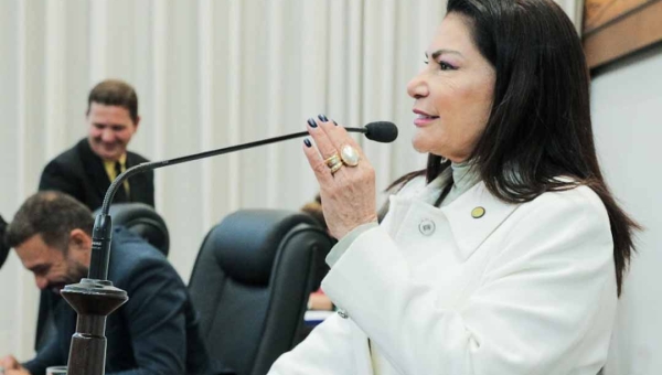 “Sufocante essa estrada”, desabafa Antônia Sales sobre condições da BR-364