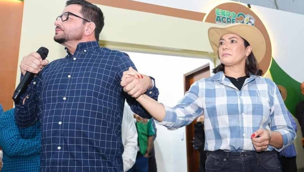 Na Expoacre Juruá, Gladson declara apoio à pré-candidatura de Mailza e cutuca adversários: “Os que apostarem que vai dar errado vão perder feio”