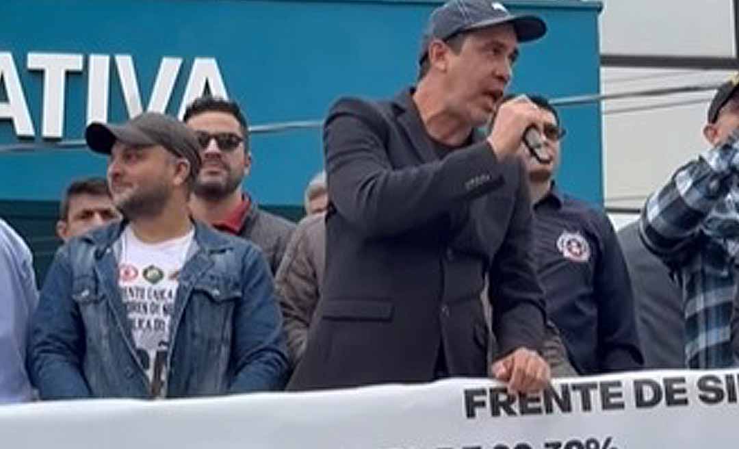 Servidores públicos do Acre de 32 sindicatos voltam às ruas em busca de reajuste salarial