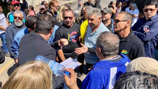 Servidores pressionam governo Cameli e sindicalista afirma: “O candidato a senador começou a fazer conta que está perdendo voto”