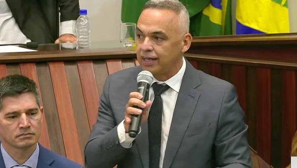 Ricardo Brandão reconhece passivo devido aos servidores com relação a reajuste geral
