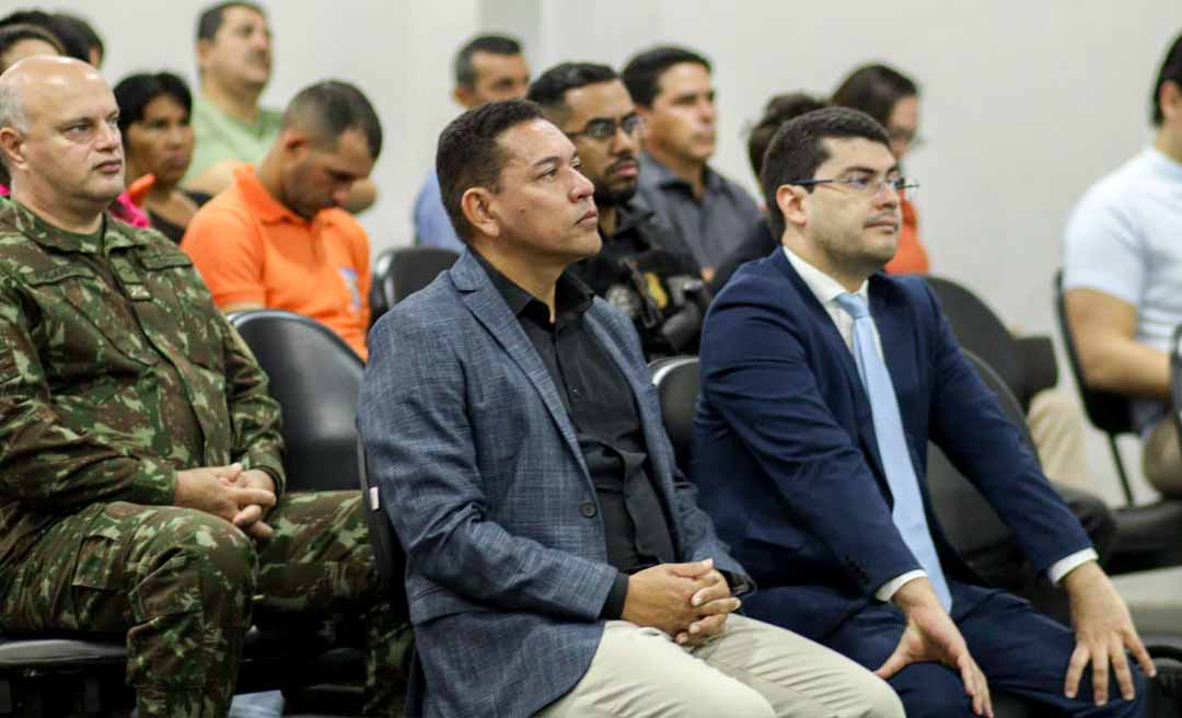 Prefeito Jerry Correia participa dos Diálogos Regionais promovidos pelo Ministério Público