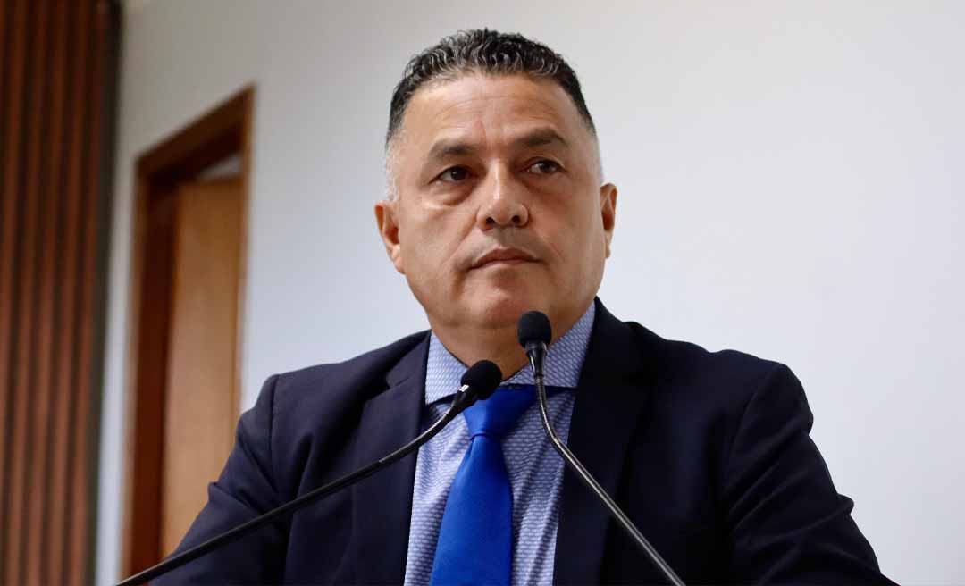 Eber Machado diz que gestão municipal está marcada por promessas não cumpridas e pela falta de transparência nas ações executadas