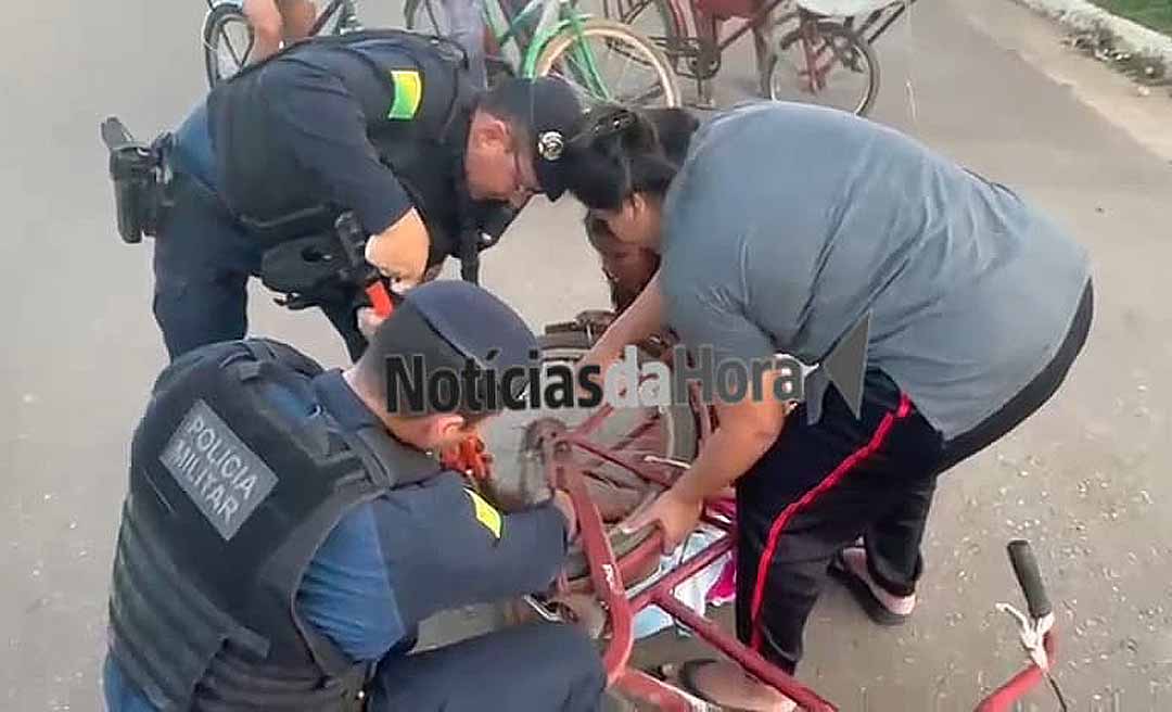 Mãe desesperada pede socorro e Força Tática realiza primeiros socorros em criança na Cidade do Povo