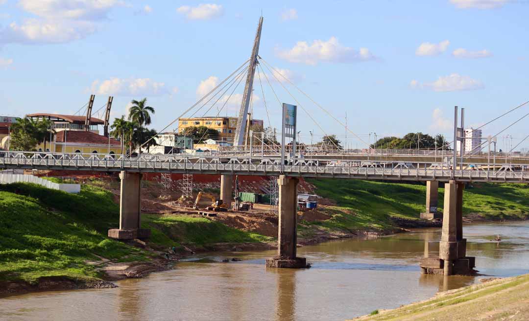 Nível do Rio Acre alcança 1,77 metro na Capital e estiagem já é considerada entre as mais severas dos últimos anos