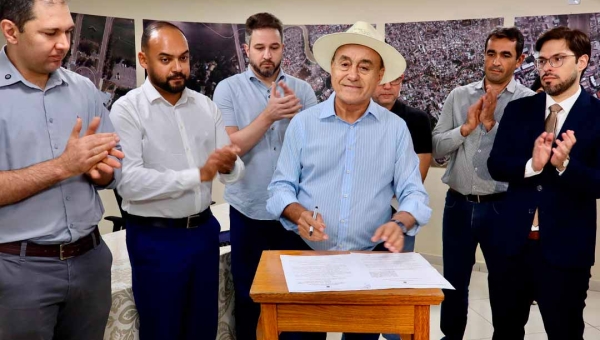 Com isenção do IPTU para atingidos por enchentes, prefeito Tião Bocalom sanciona pacote de leis do Executivo e Legislativo