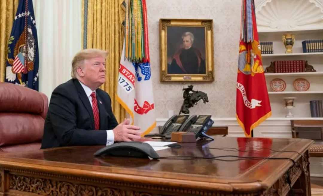 Trump envia novas armas à Ucrânia e ameaça taxar Rússia em 100%