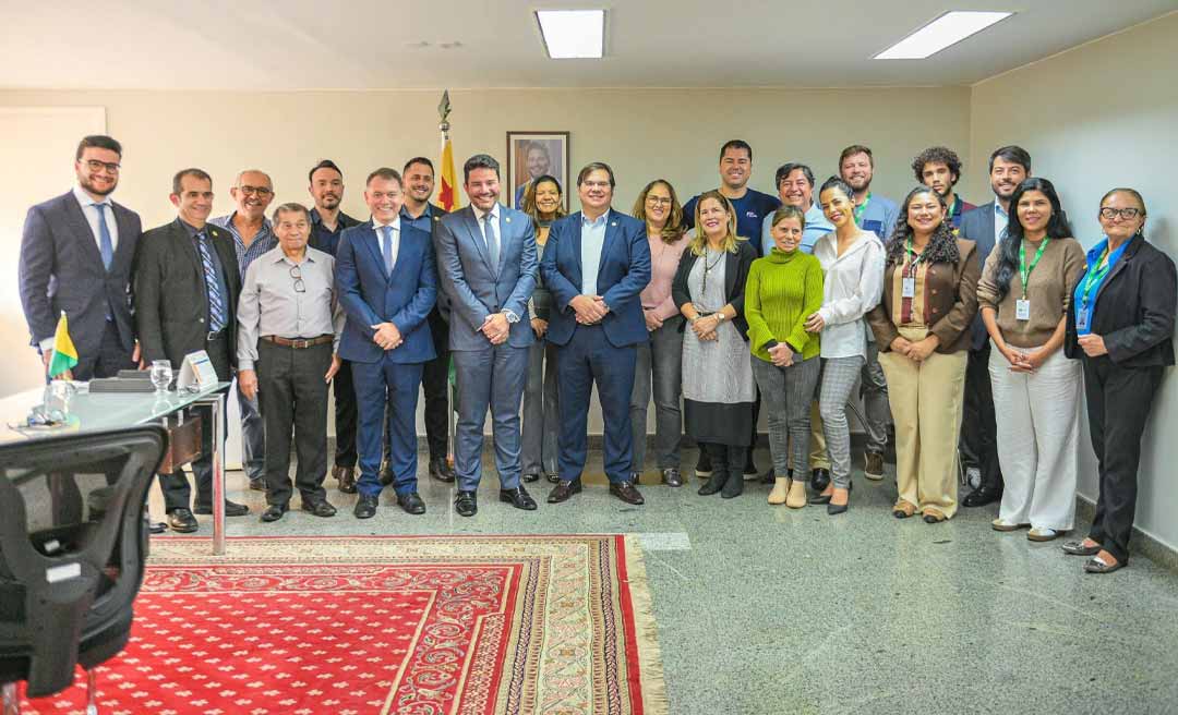 Em visita institucional, governador Gladson Camelí reforça papel estratégico da Representação do Governo do Acre em Brasília