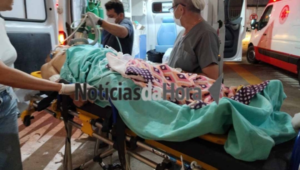 Idoso sofre queda de quatro metros em Boca do Acre e é transferido em estado gravíssimo para o Pronto-Socorro de Rio Branco