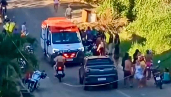 Linha chilena faz mais uma vítima! Mulher que pilotava motocicleta morre degolada em ladeira de Cruzeiro do Sul