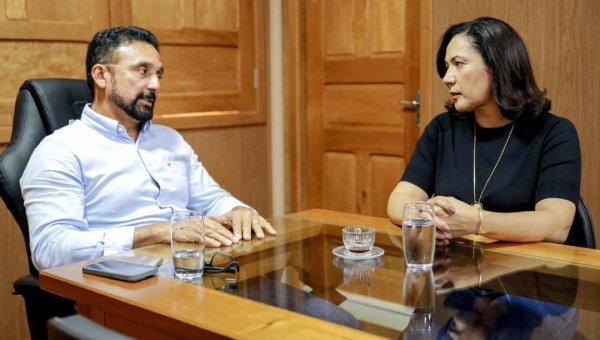 Vice-governadora Mailza se reúne com presidente da Federação de Futebol do Acre e reafirma parcerias em projetos sociais