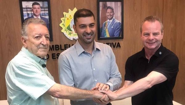 ‘Sem a compensação, nós não andamos, precisamos resolver isso’, pressiona Assuero Veronez