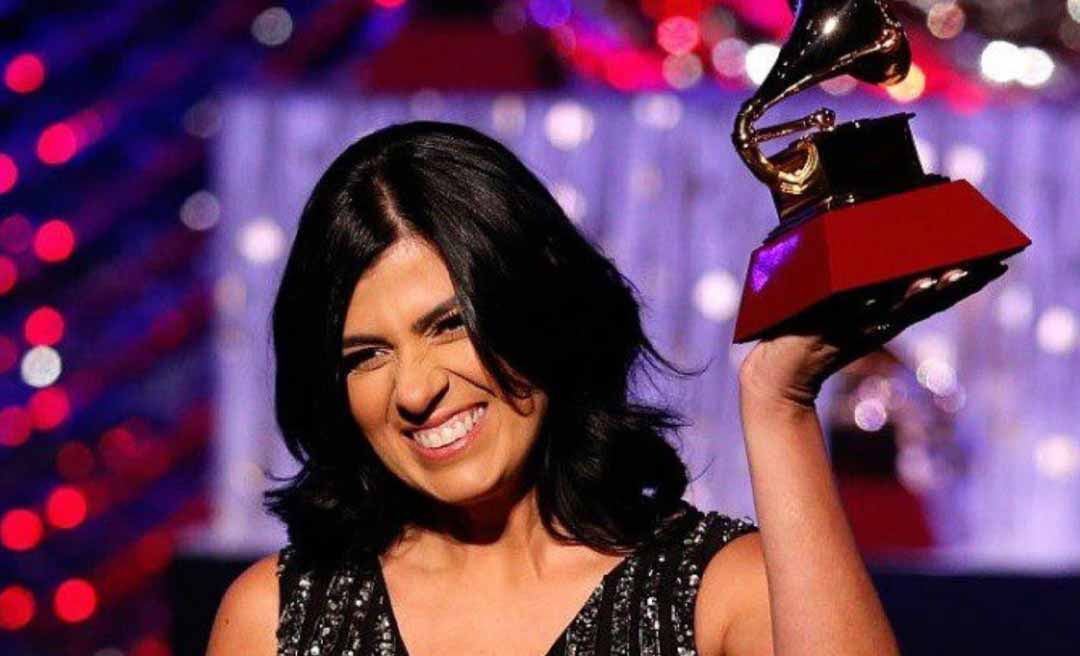 Cantora gospel Fernanda Brum é a atração gospel na 4° noite de Expoacre 2025