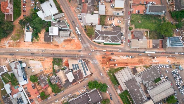 Trecho da avenida Ceará, no Centro, será interditado para escavações de obras do viaduto nesta terça