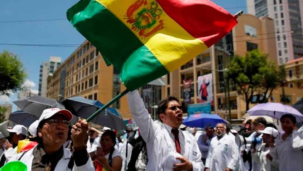 Dividida, esquerda boliviana se fragiliza às vésperas das eleições gerais; direita lidera corrida presidencial