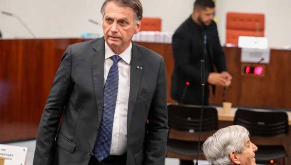 Proibido de usar celular e receber visita: saiba as restrições para Bolsonaro na prisão domiciliar