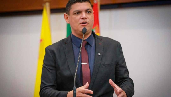 Deputado Tio Pablo destina emendas para fortalecer projetos sociais e culturais em Cruzeiro do Sul