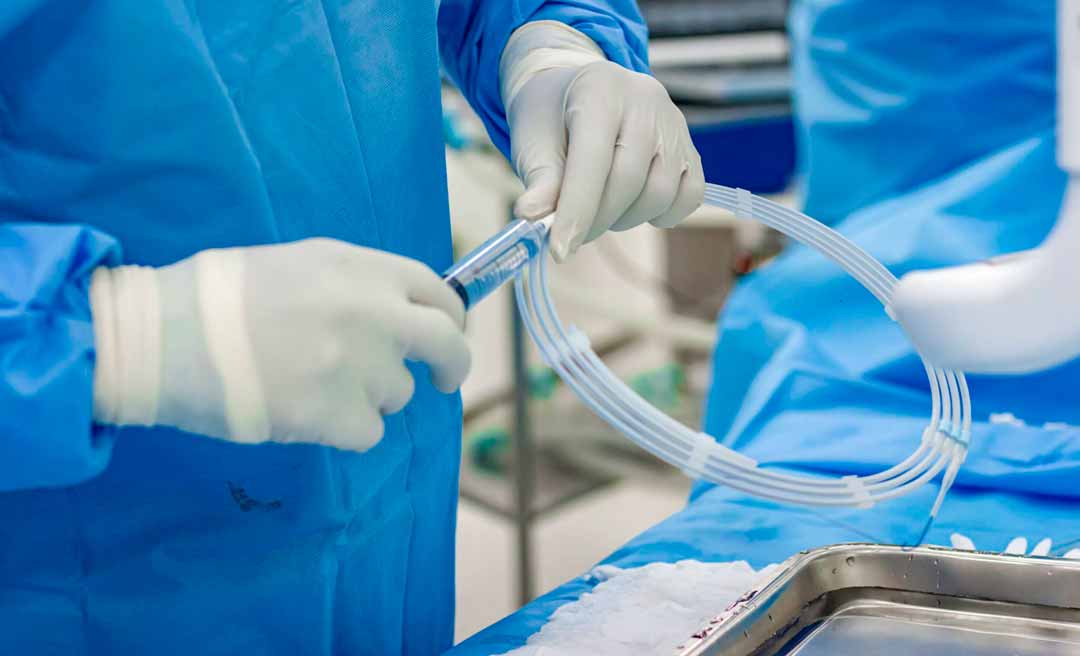 Parceria entre Secretaria de Saúde e Fundação Hospitalar garante procedimento de alta complexidade a paciente do Acre