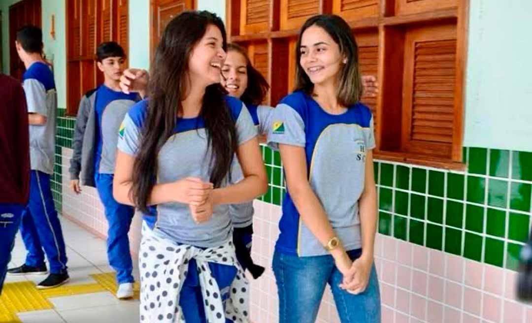 Governo convoca candidatos aprovados em processos seletivos da Educação para entrega de documentos e assinatura de contrato