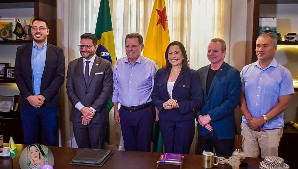 Em reunião no Palácio, presidente nacional do PSDB garante apoio a Mailza em 2026