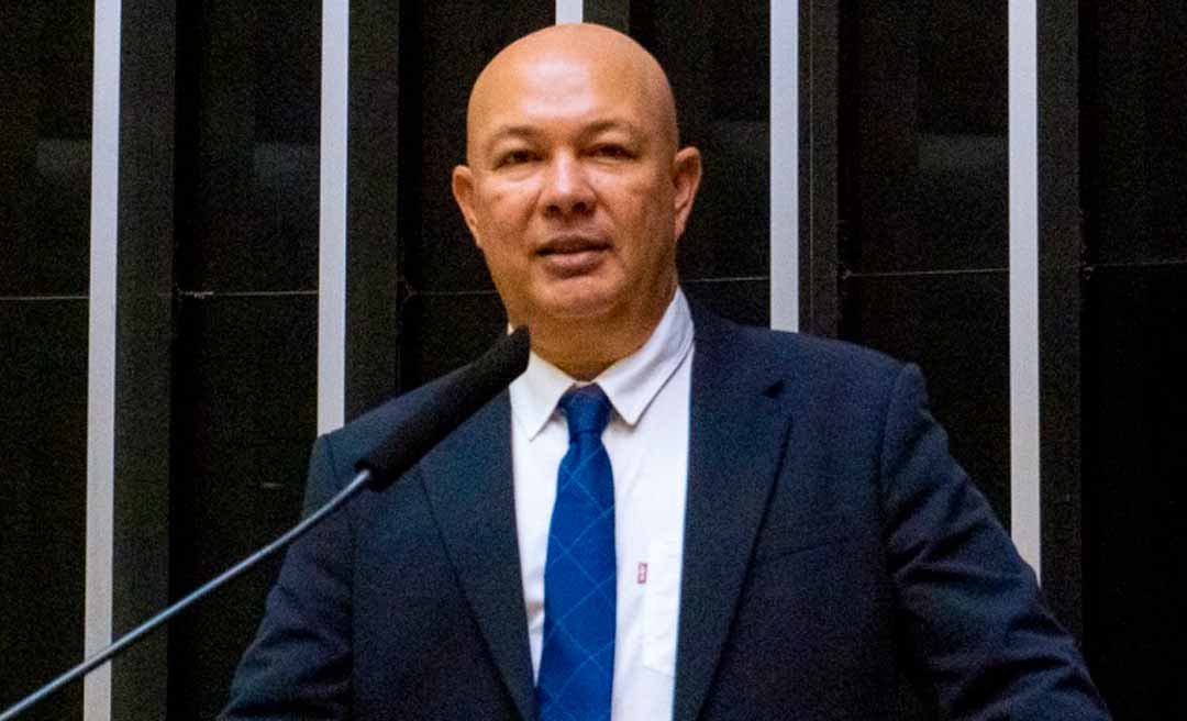 Deputado José Adriano marca presença na agenda do presidente Lula no Acre e potencializa a pauta do desenvolvimento