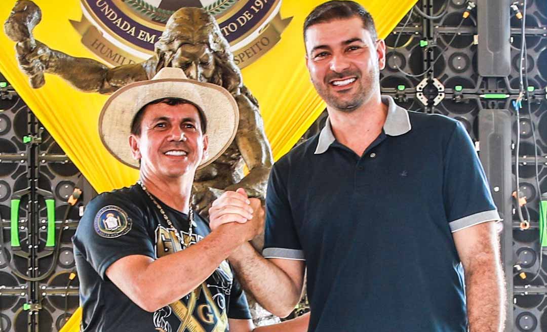 “Essa festa mantém um projeto filantrópico que atende milhares de acreanos”, diz Nicolau ao prestigiar costelaço da Maçonaria