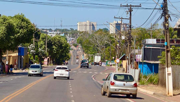Detran-AC notifica motoristas sobre suspensão do direito de dirigir; prazo para recurso vai até 11 de setembro