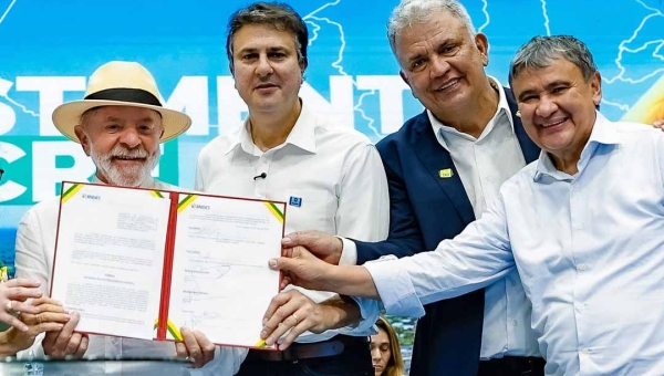 Petecão diz que pedido de Lula contra impeachment de Moraes tem “uma grande simbologia”, mas decisão será tomada com seu partido