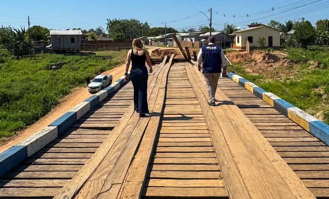 Deracre inspeciona ponte antiga em Feijó antes do início da nova obra